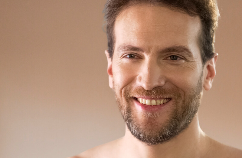 Orejas prominentes (Otoplastia)