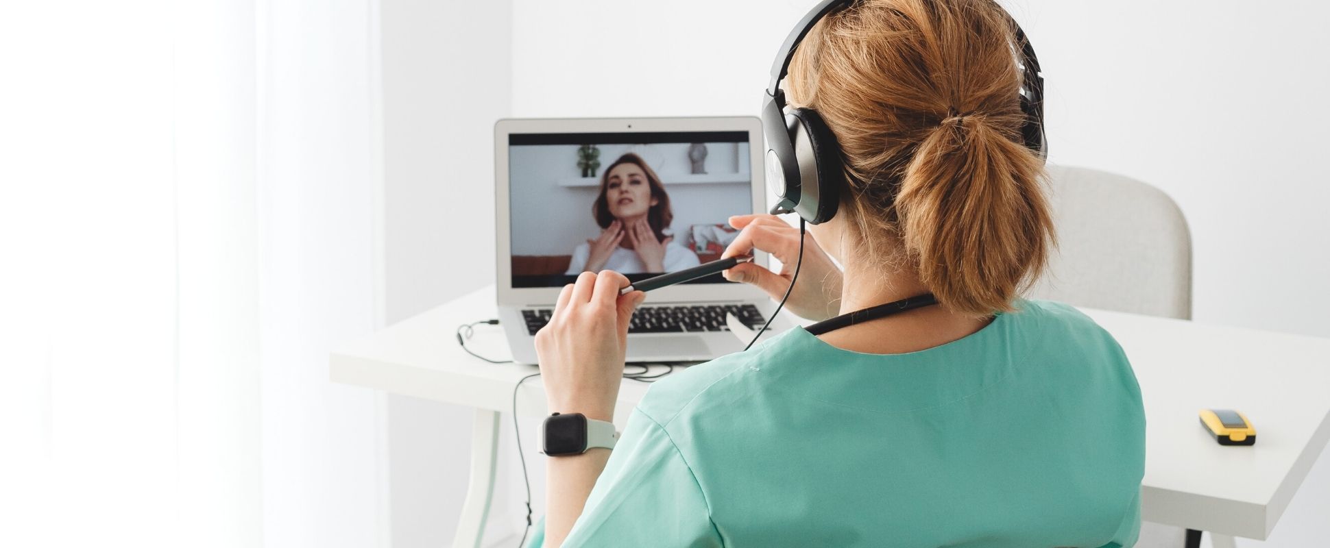 Consulta en línea por videollamada