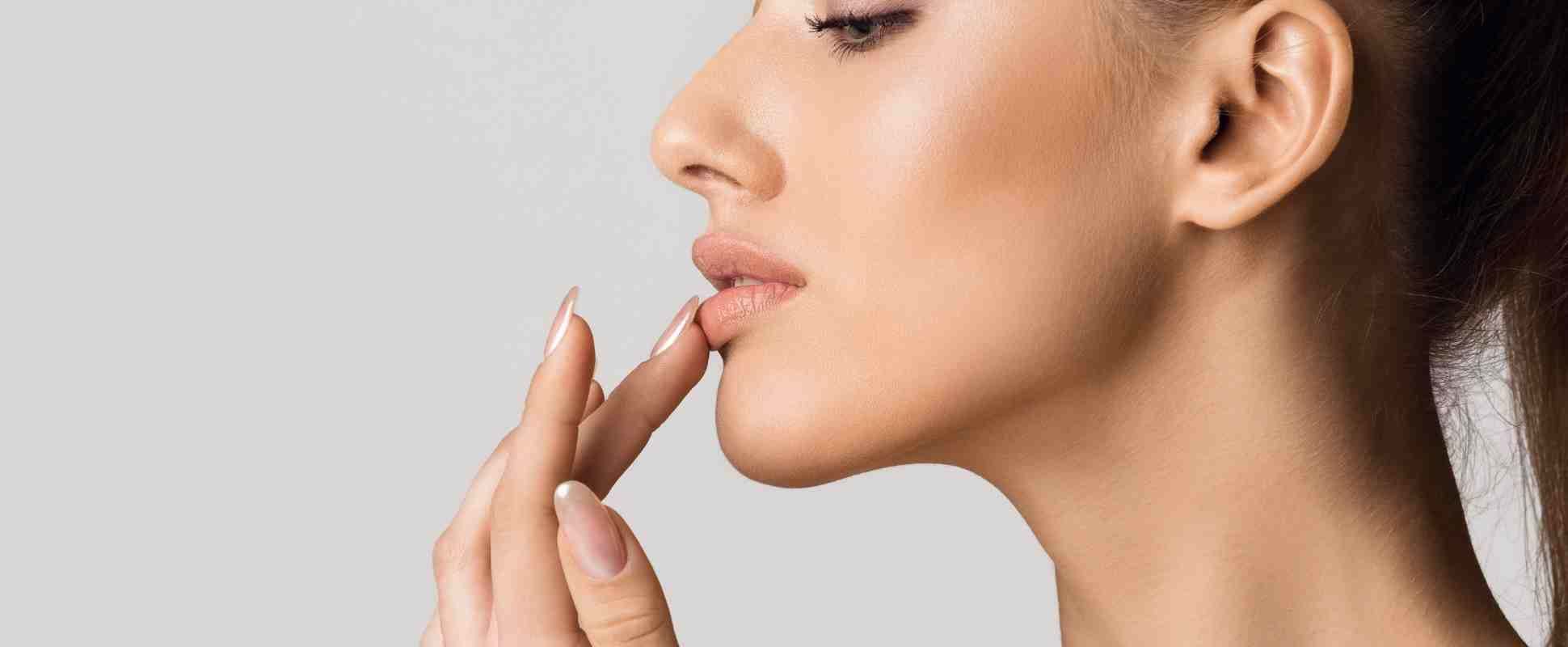 Descubre la magia de unos labios irresistibles: El aumento con Ácido Hialurónico